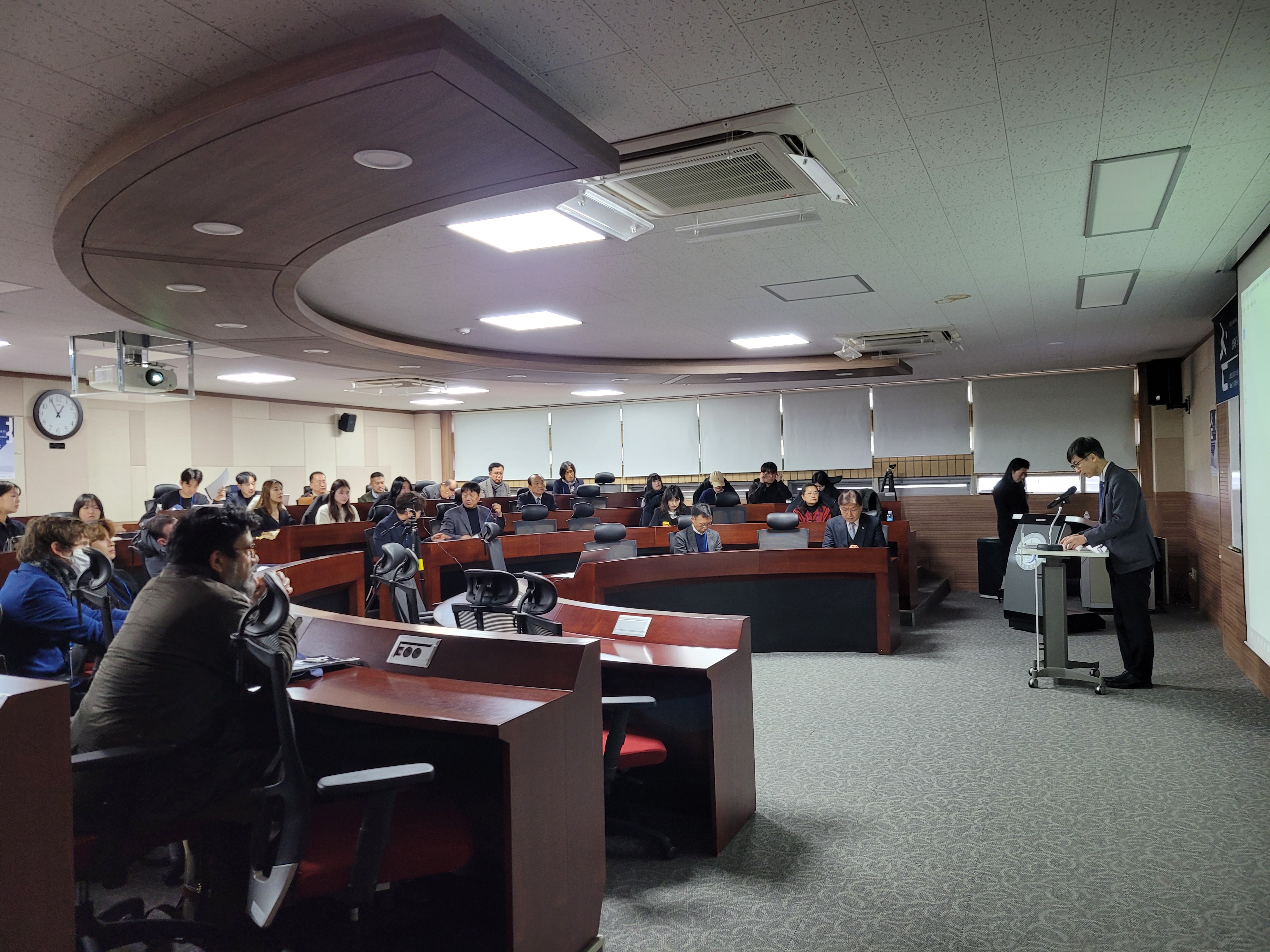 20231201-1202 한국비교문학회-탐라문화연구원 공동 국제학술대회 '섬 모빌리티 : 연결과 단절, 그리고 교차'